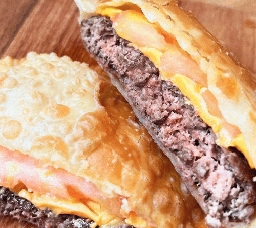 Pastel Burger com Massa de Pastel Mezzani - Mezzani