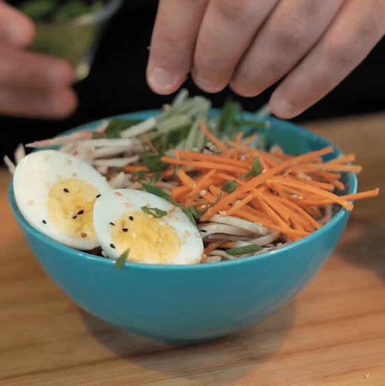 Ensalada Refrescante de Udon